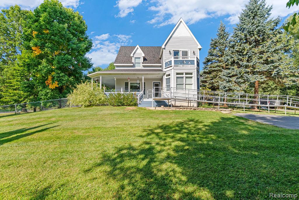 1476 County Farm Road