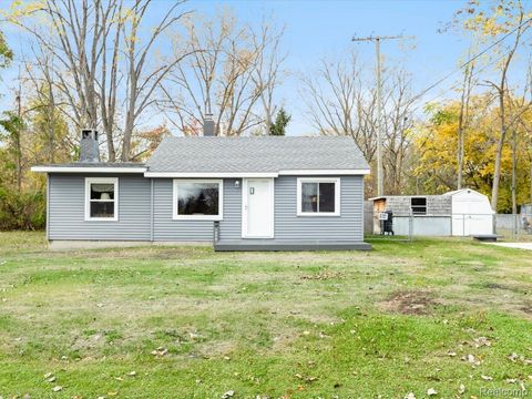 1979 Allen Road Kimball Township MI 48074