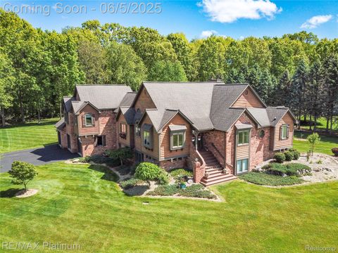 10519 La Salle Place Brighton Township MI 48114