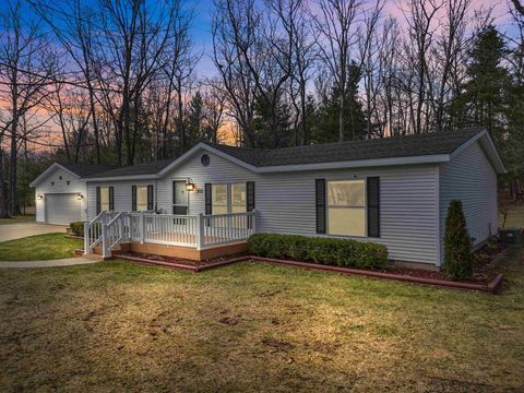 202 Forestville Road Roscommon Township Roscommon MI 48629