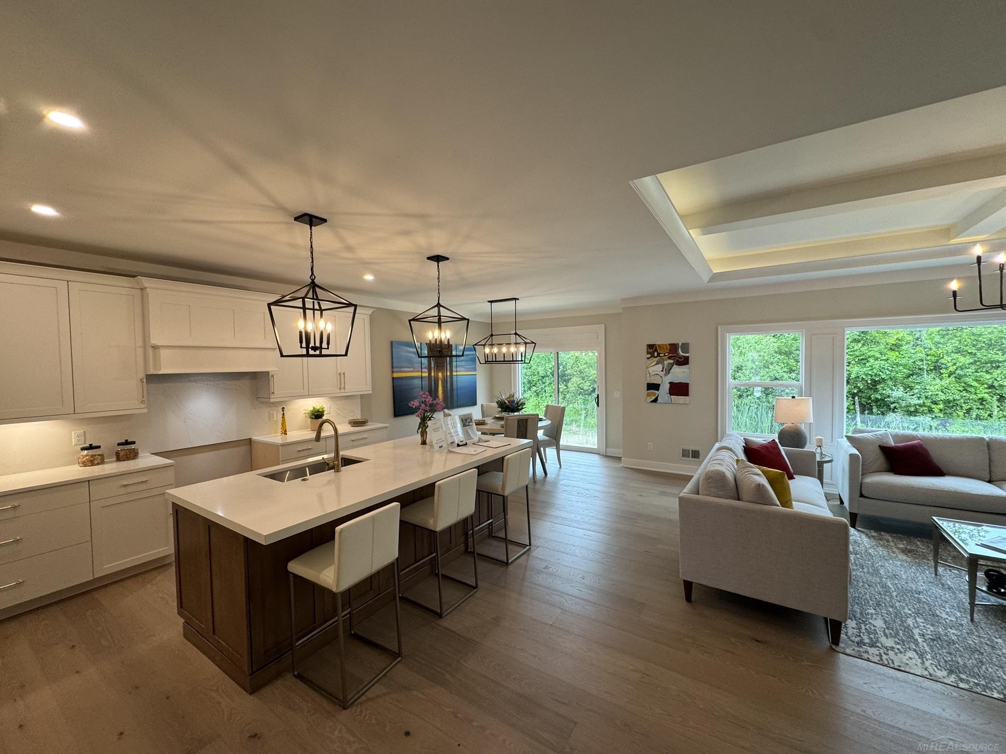 57287 Meadowridge Drive