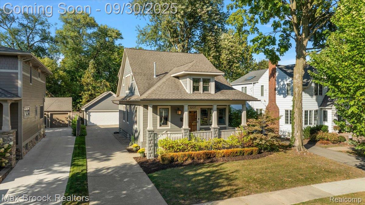1207 Villa Road