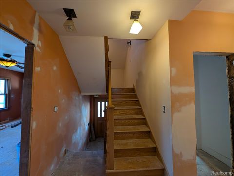 Tiny photo for 909 Hilldale Drive, Royal Oak City, MI 48067 (MLS # 20261014921)