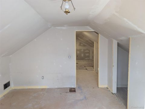 Tiny photo for 909 Hilldale Drive, Royal Oak City, MI 48067 (MLS # 20261014921)