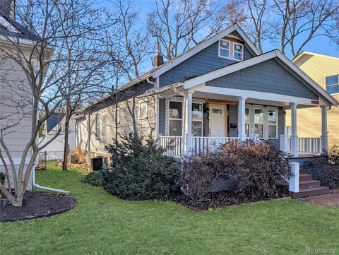 Tiny photo for 909 Hilldale Drive, Royal Oak City, MI 48067 (MLS # 20261014921)