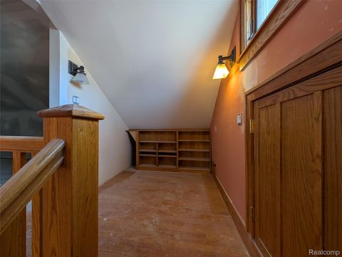 Tiny photo for 909 Hilldale Drive, Royal Oak City, MI 48067 (MLS # 20261014921)