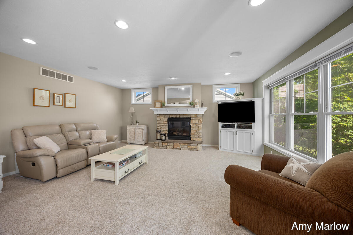 2275 Van Singel Lake Drive SW