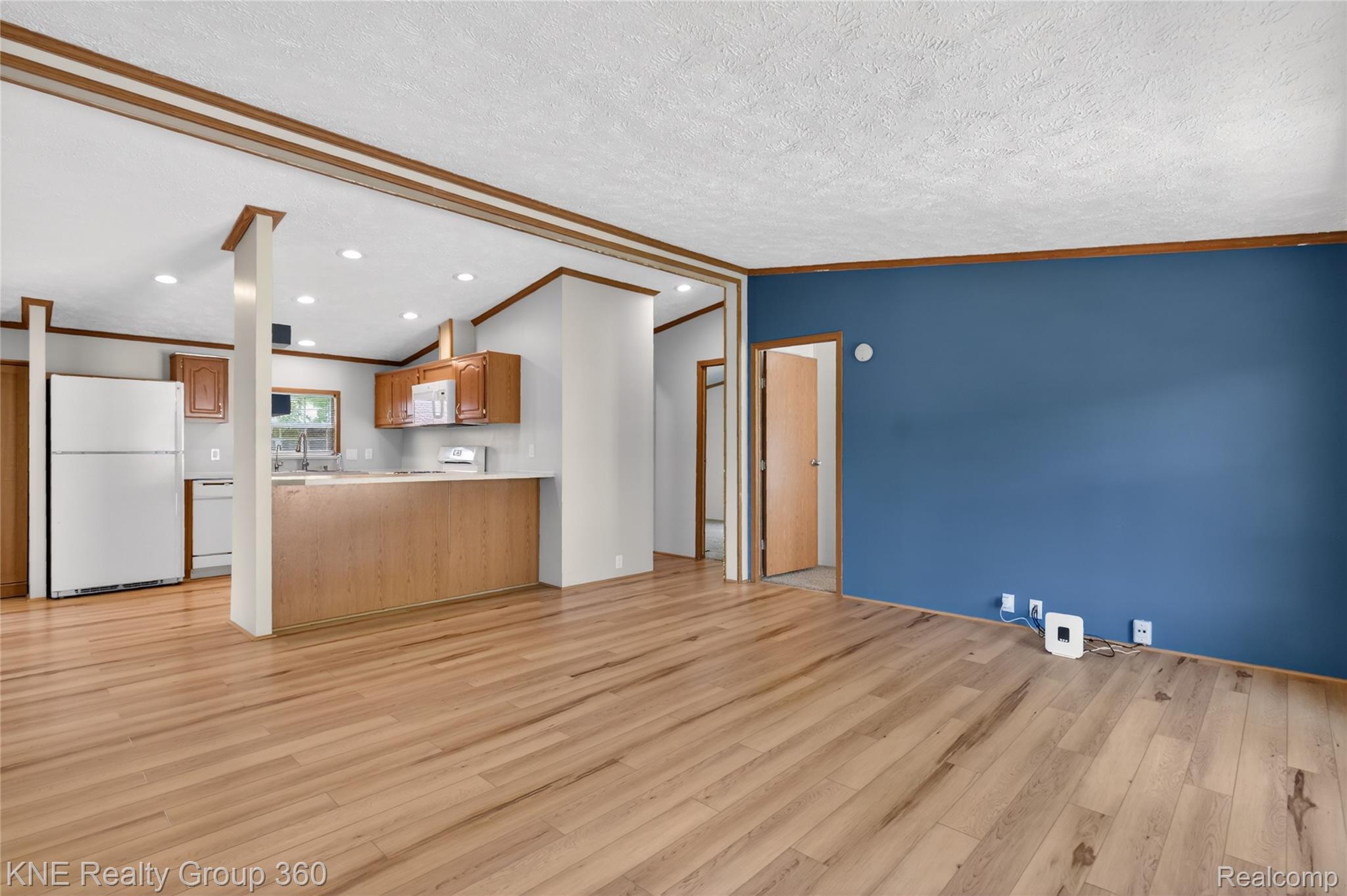 672 Red Oaks Drive