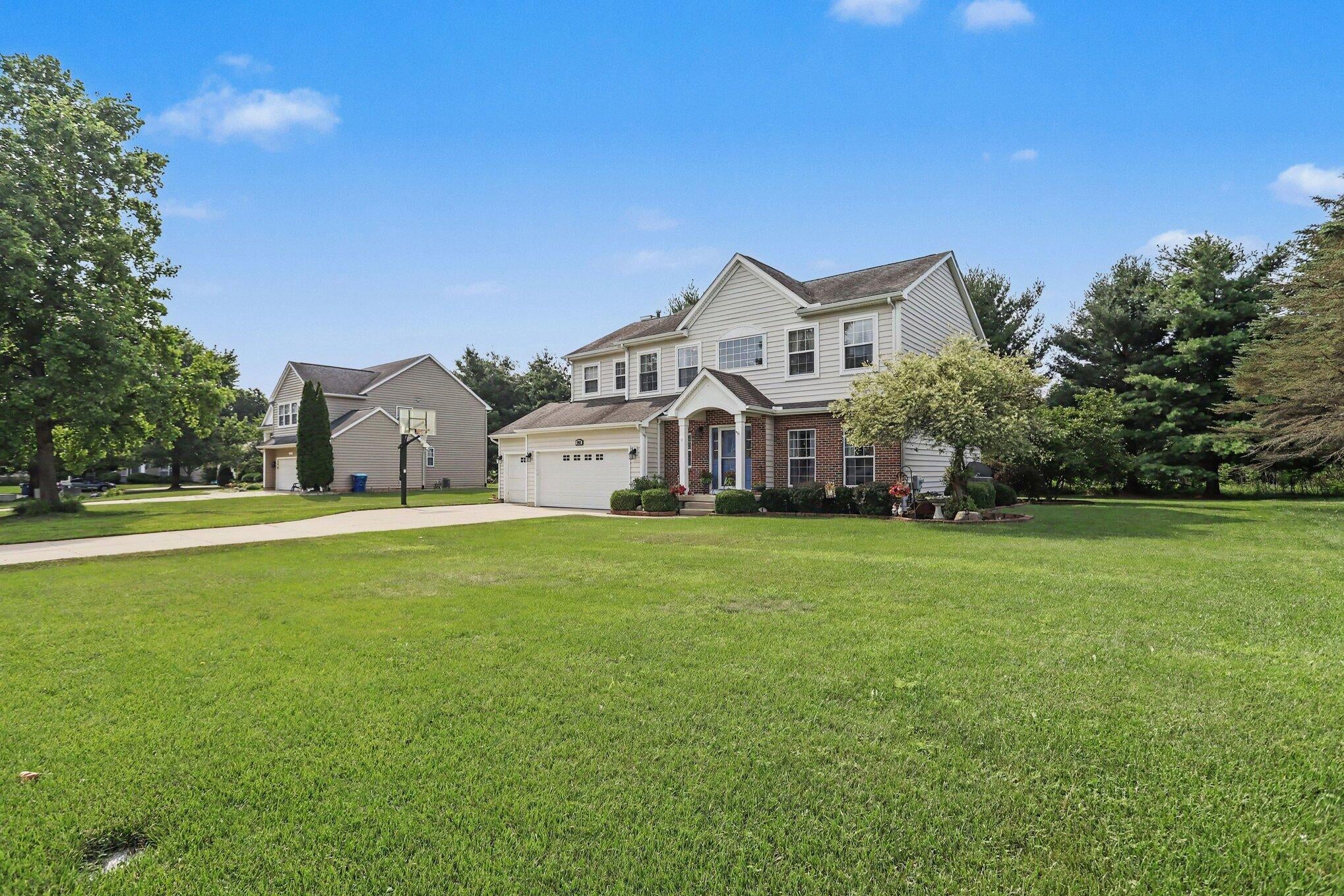 6155 Falabella Circle