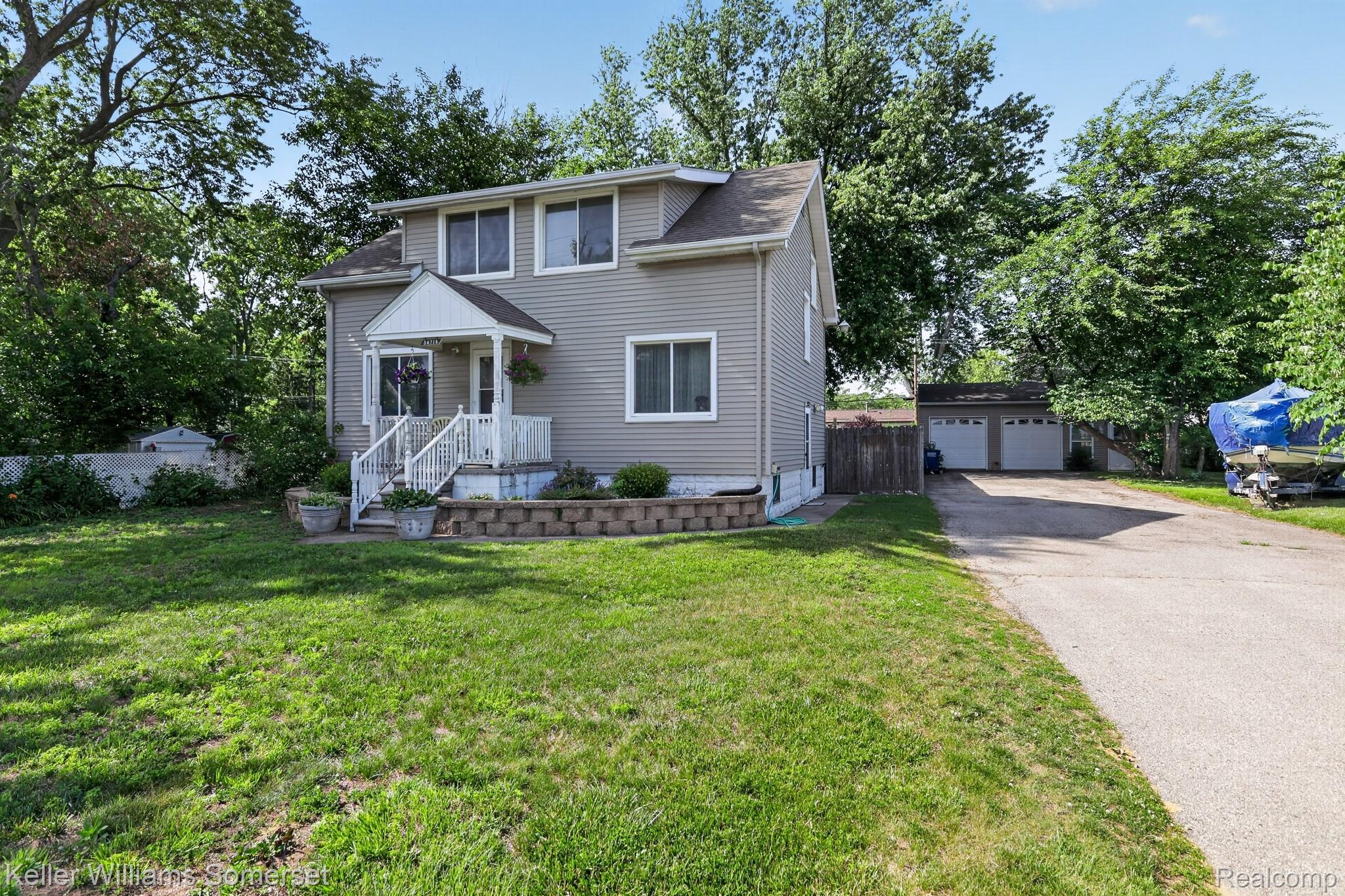 34718 Cherry Hill Road