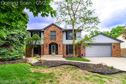 24890 White Plains Drive Novi City MI 48374