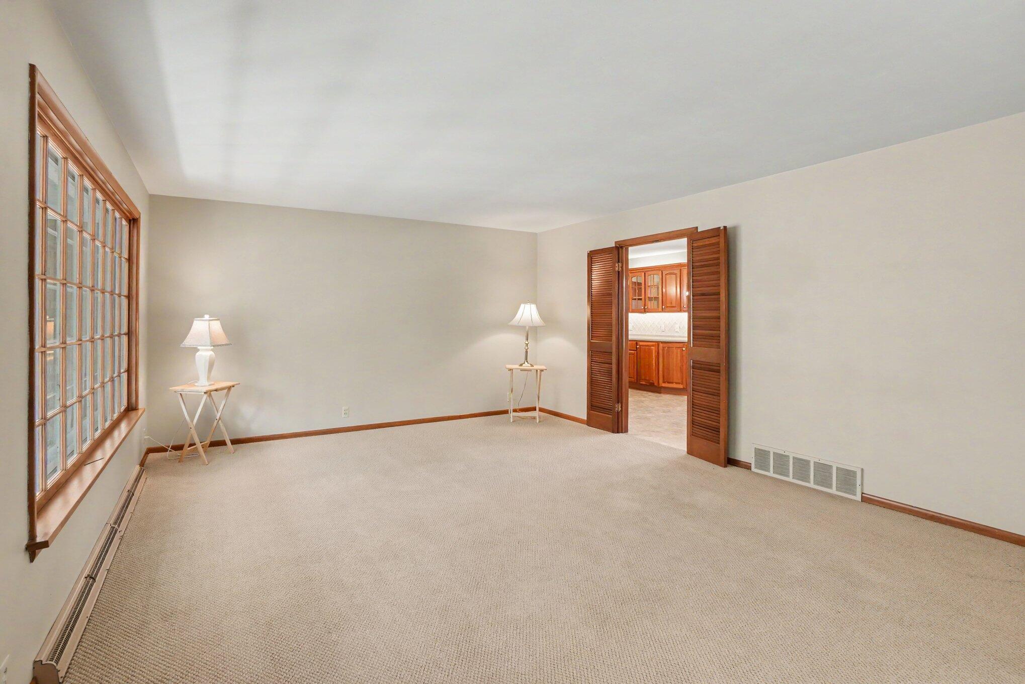 14091 Lake Michigan Drive