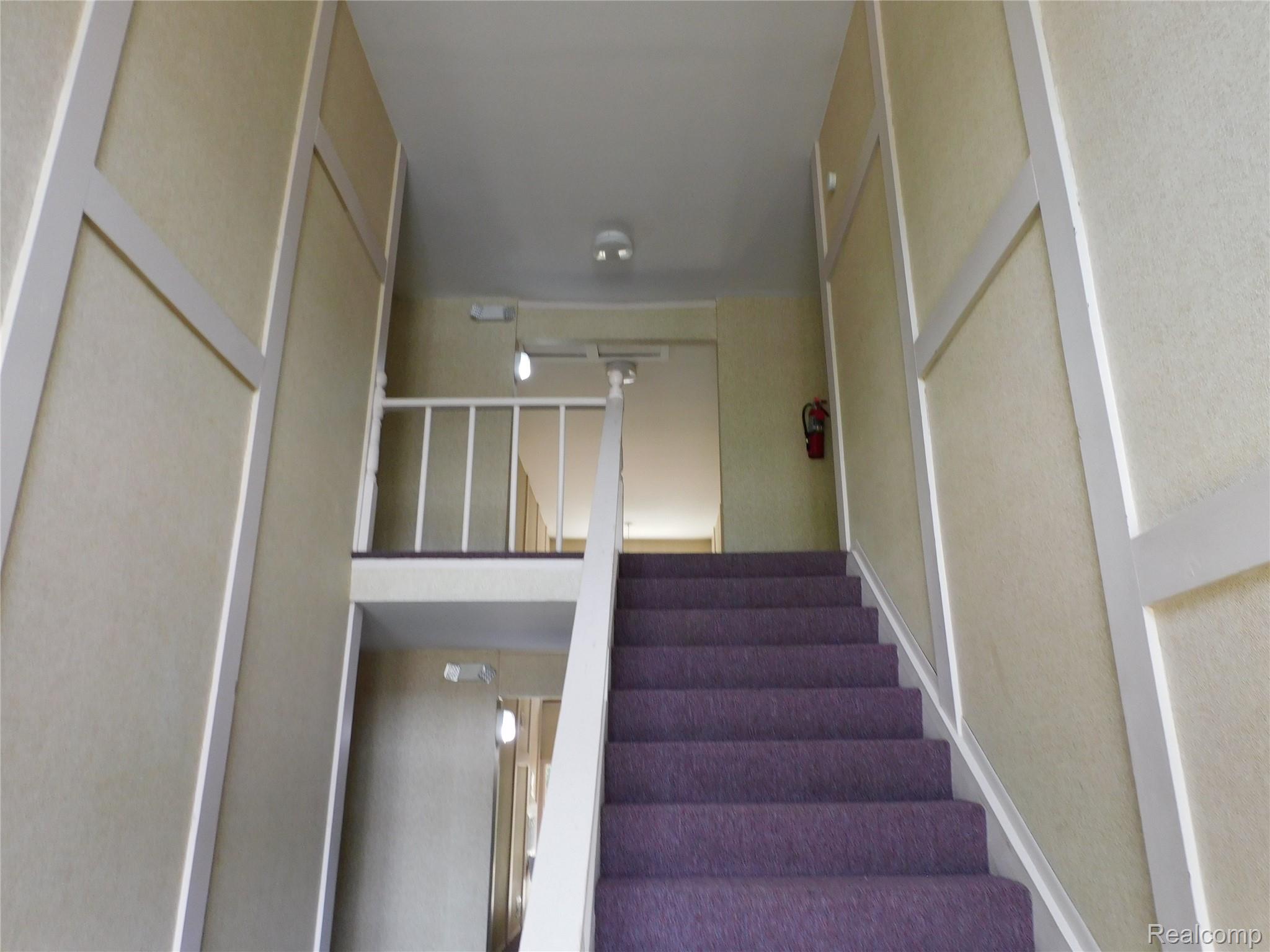 30268 Southfield Road 229