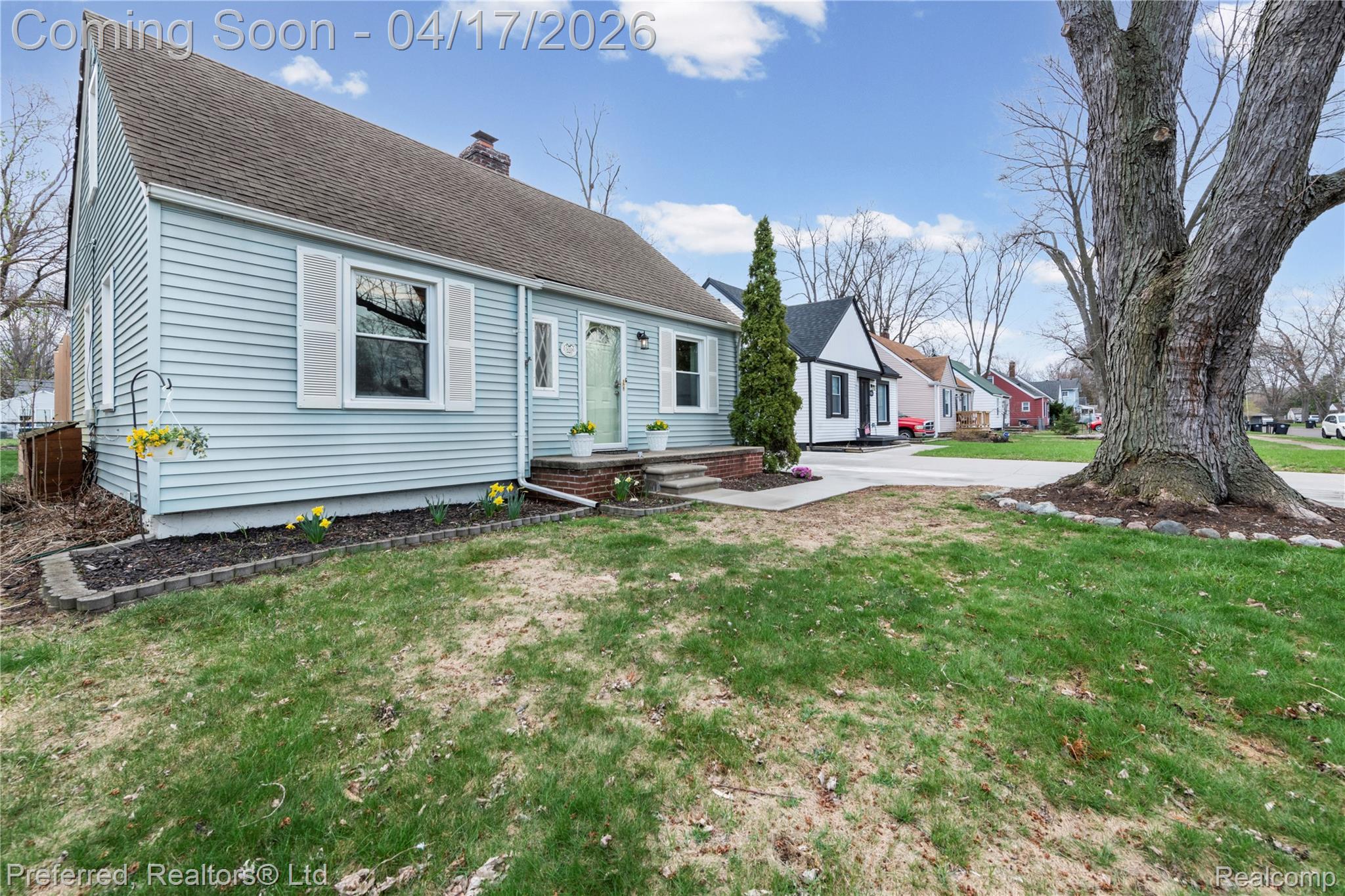 15026 Sunbury Street