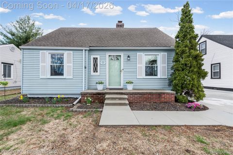 15026 Sunbury Street Livonia City MI 48154