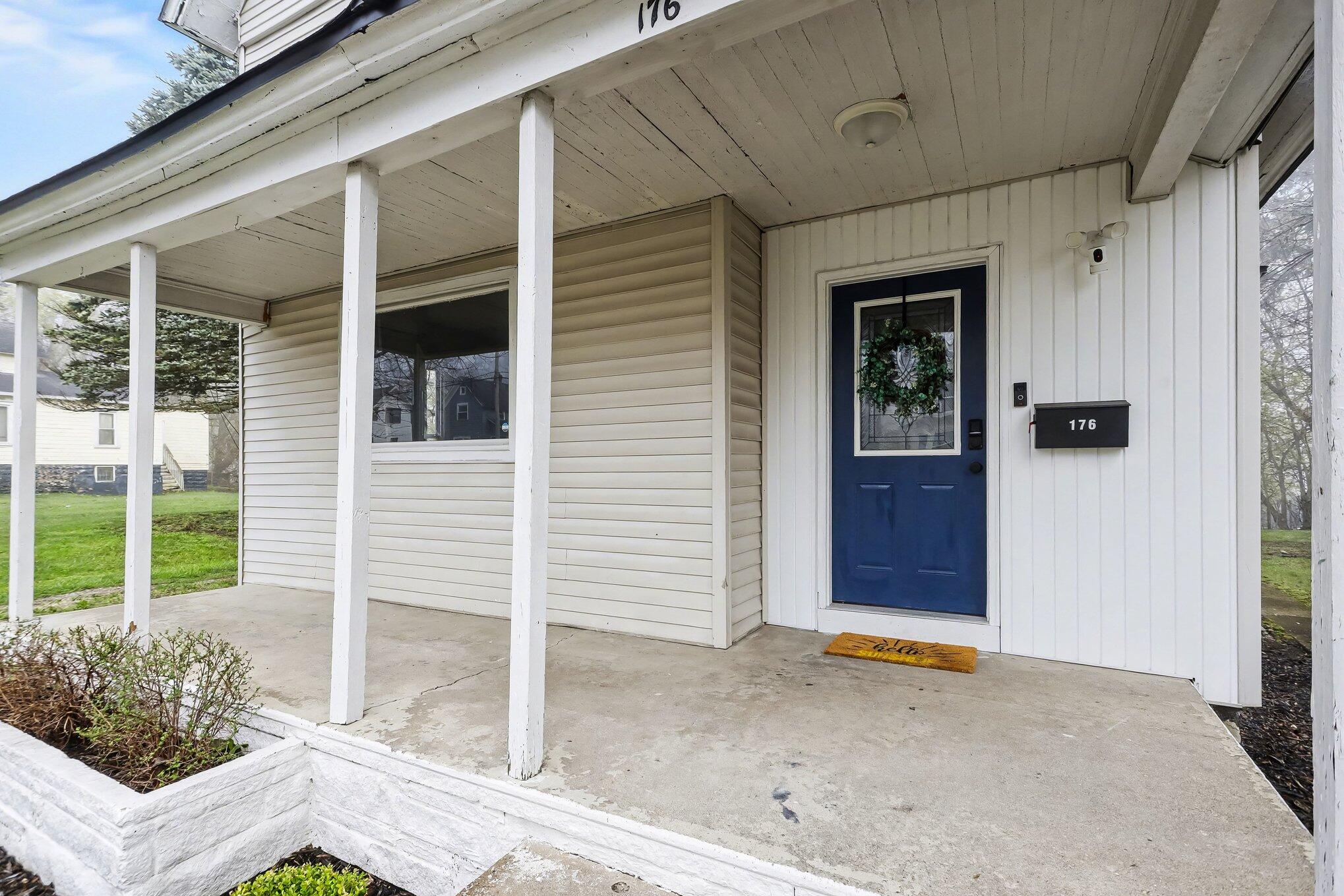 176 W Fountain Street