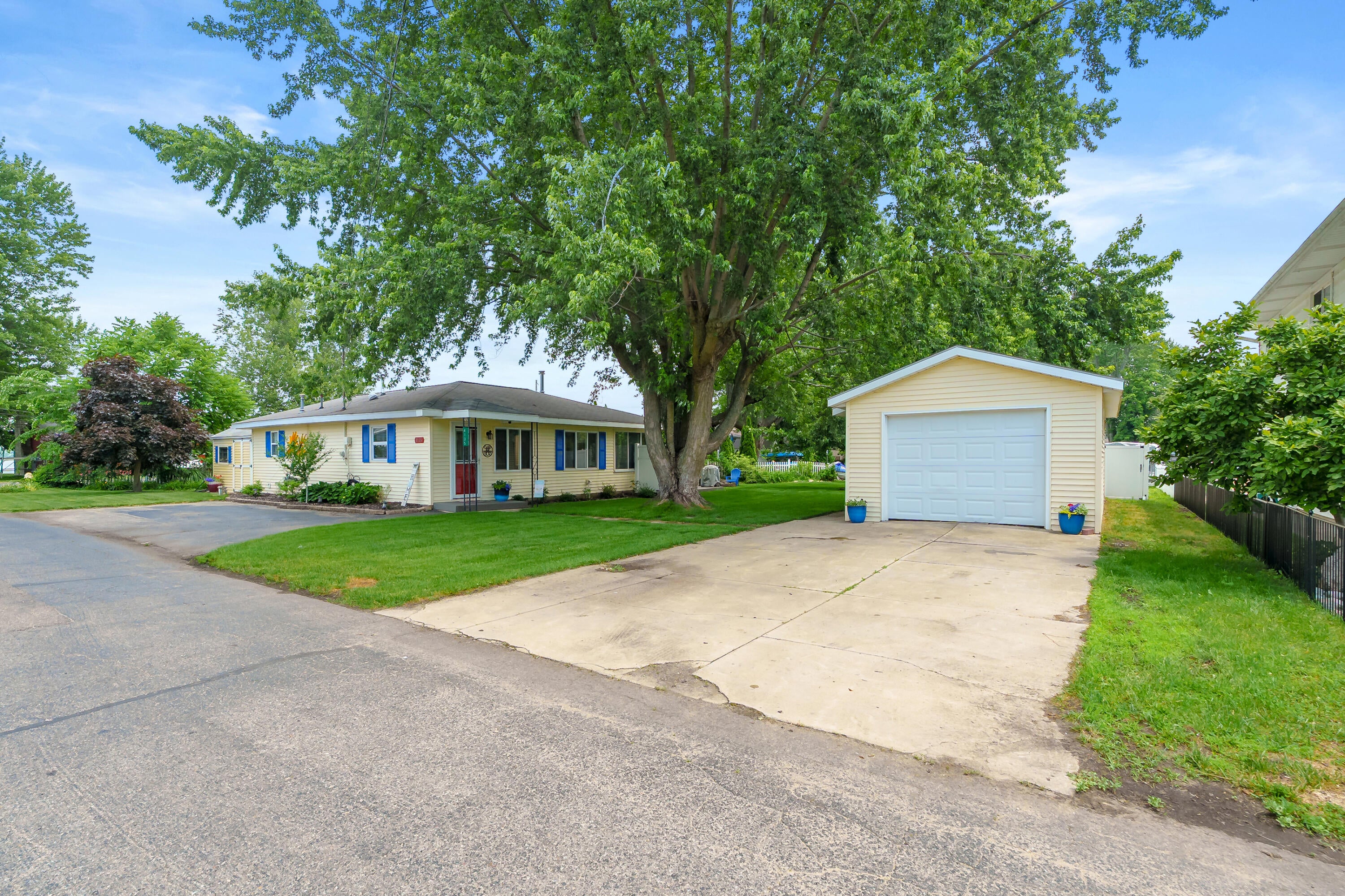 4135 West Joy Road
