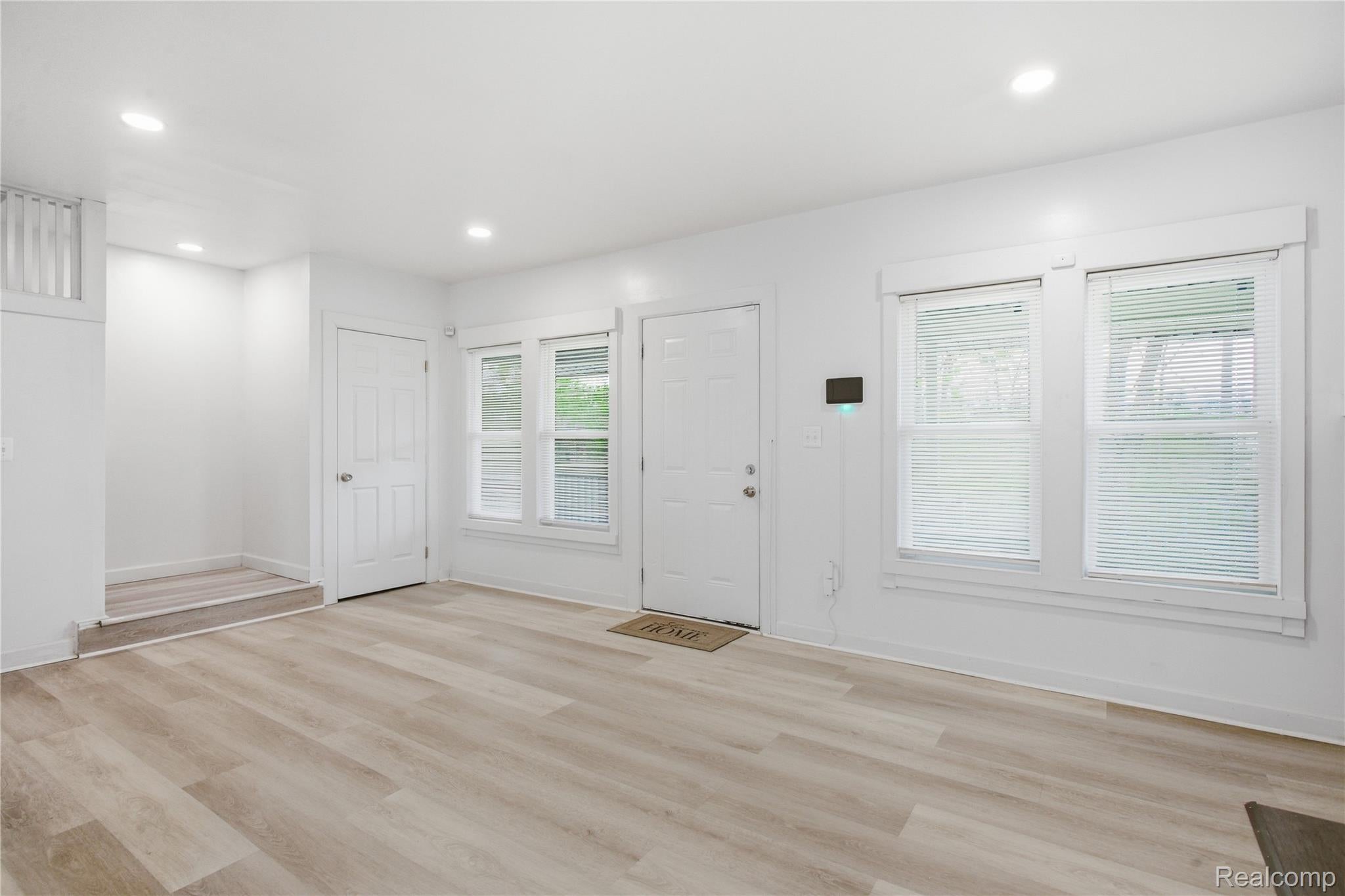 157 W Nevada Street