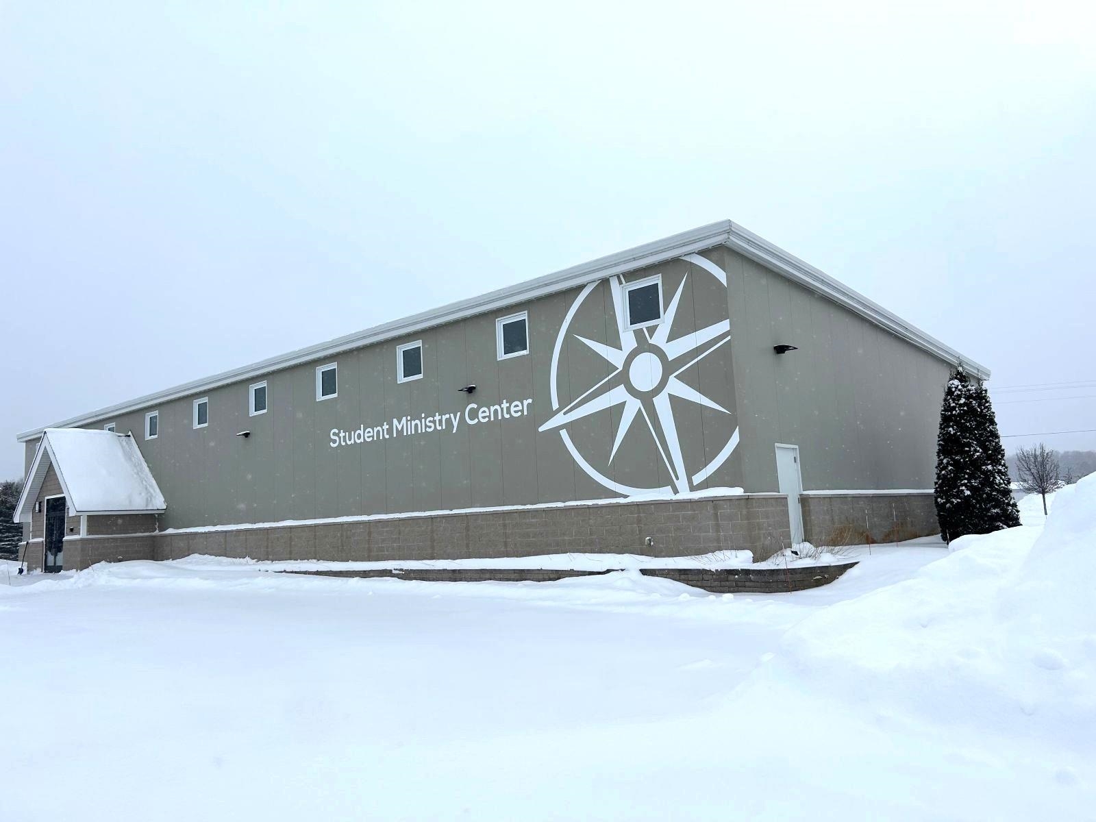 4975 E Traverse Highway