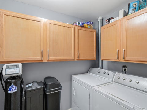Tiny photo for 2858 Cottonwood Dr. Drive #Unit B, Waterford Charter Township, MI 48328 (MLS # 20261047007)