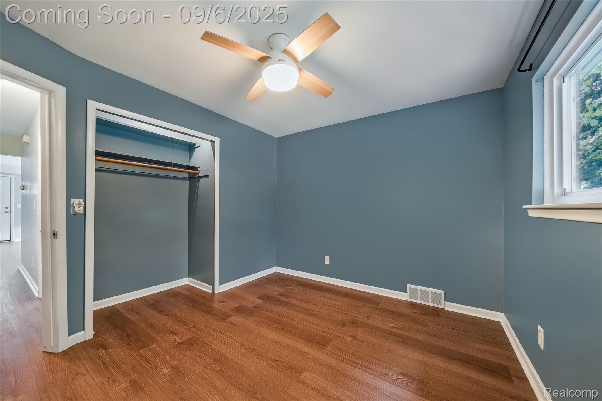 Dearborn City, Michigan 48124, United States, 3 Bedrooms Bedrooms, ,2 BathroomsBathrooms,Residential,Pending,204790