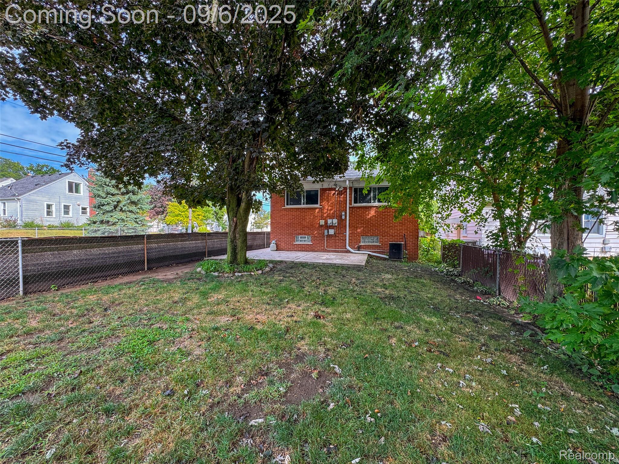 Dearborn City, Michigan 48124, United States, 3 Bedrooms Bedrooms, ,2 BathroomsBathrooms,Residential,Pending,204790