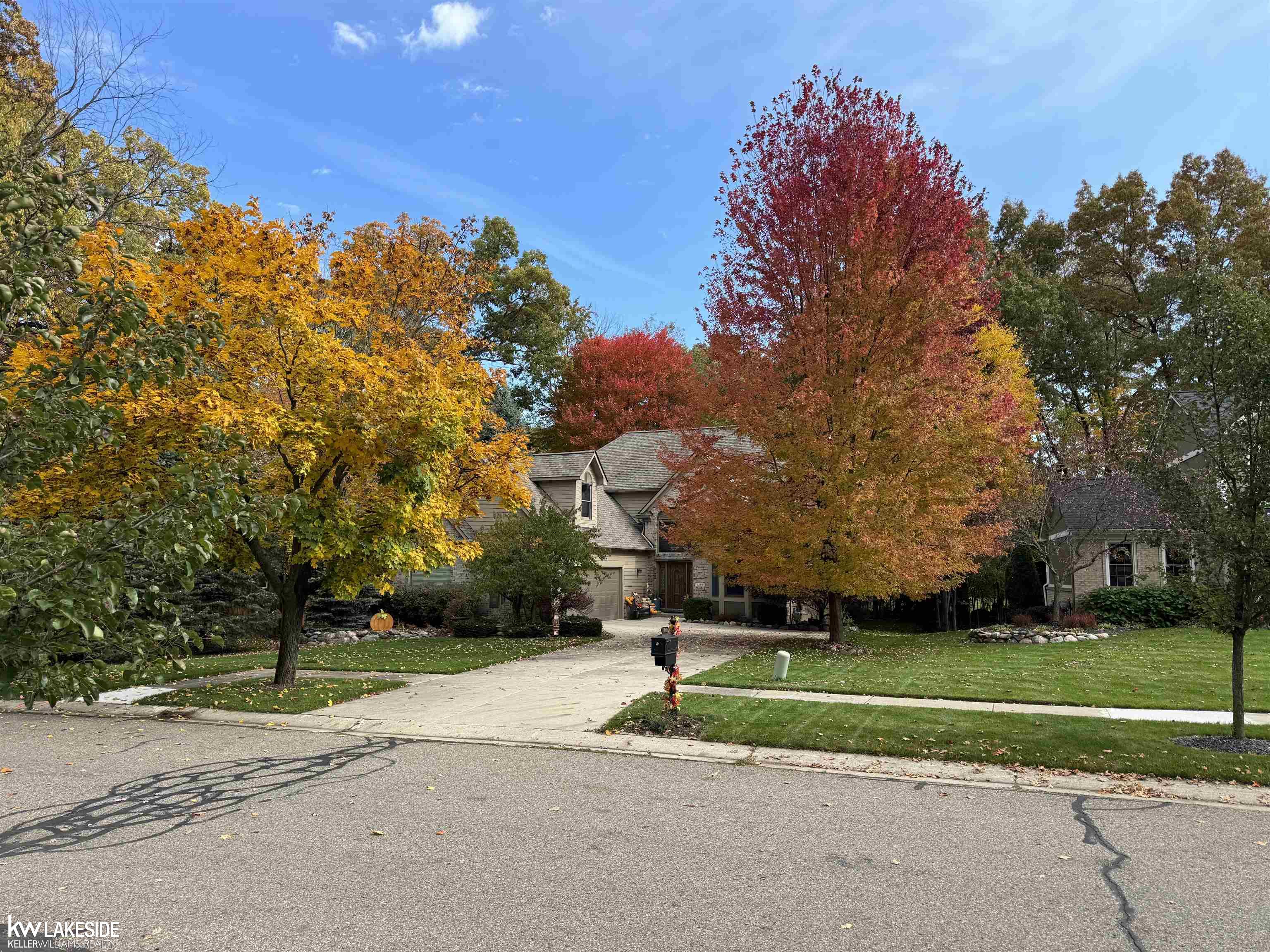 1440 Woodbridge Lane