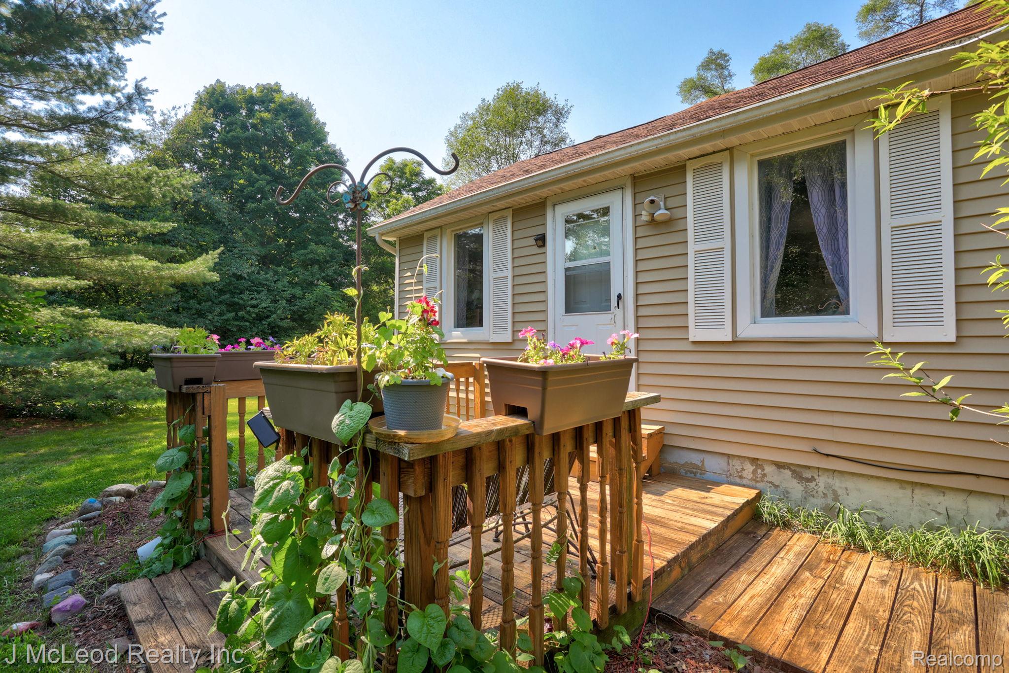 1170 W Dodge Road