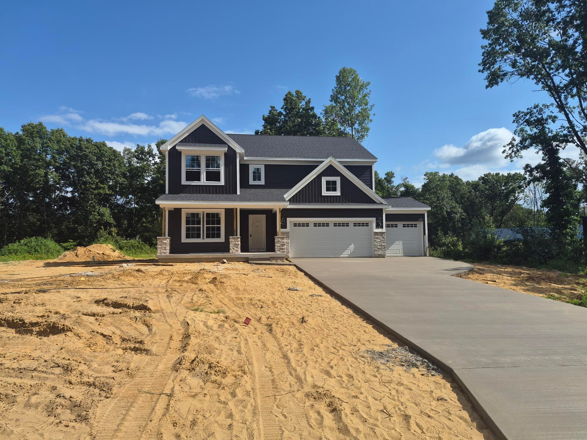 8355 Scots Pine Circle