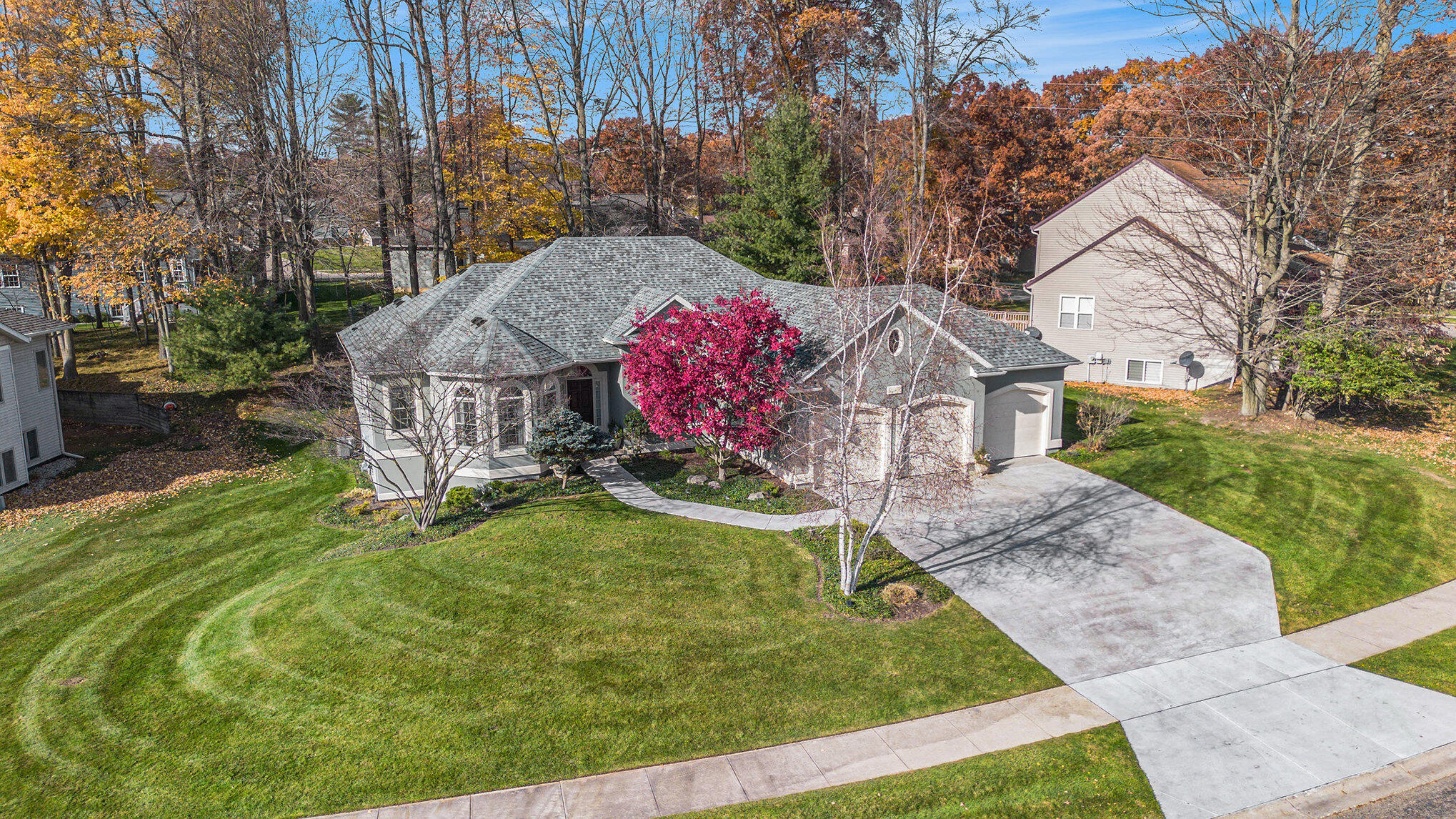 1969 Oak Hollow Road NW