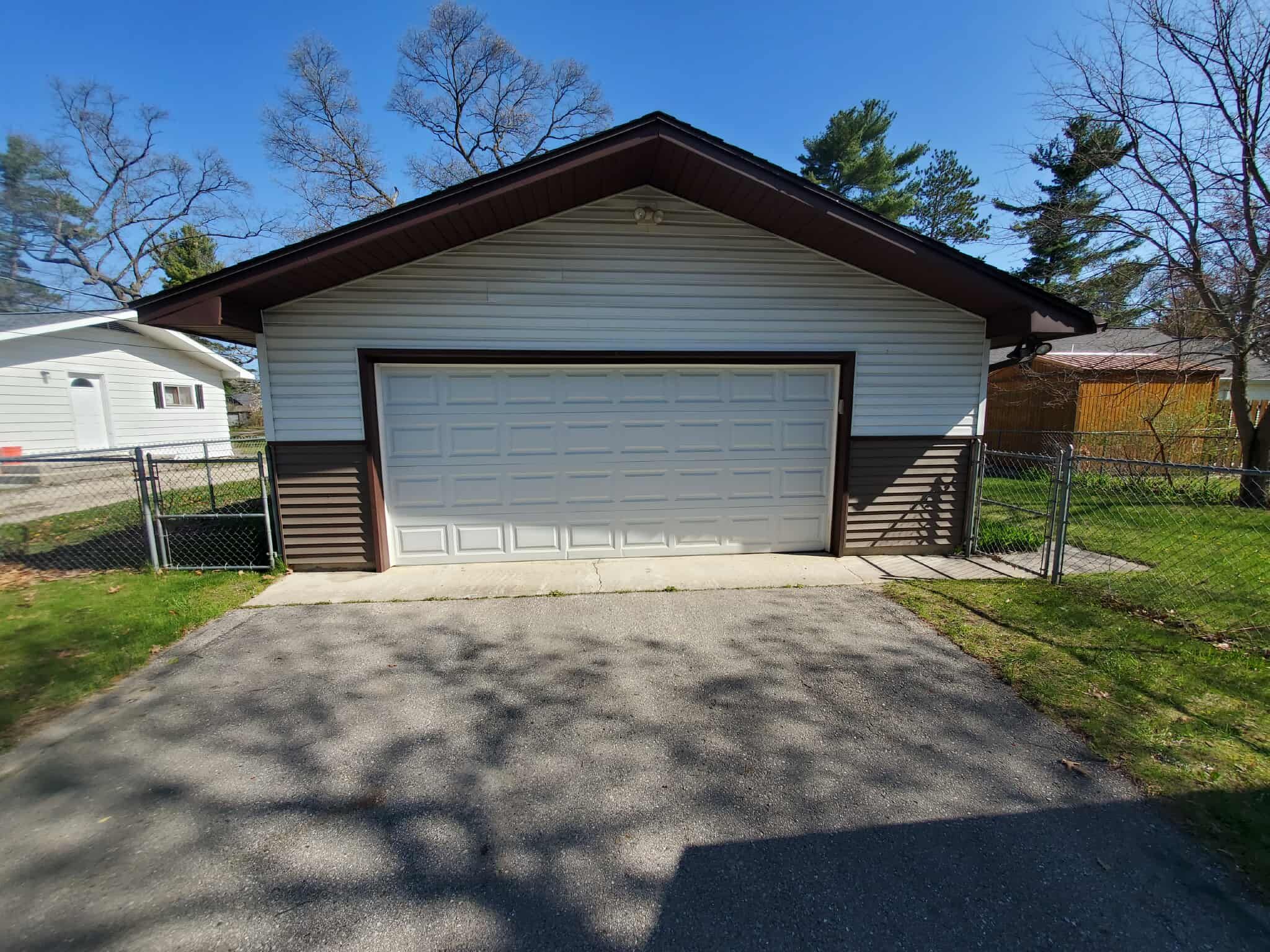 854 KELLEY Street