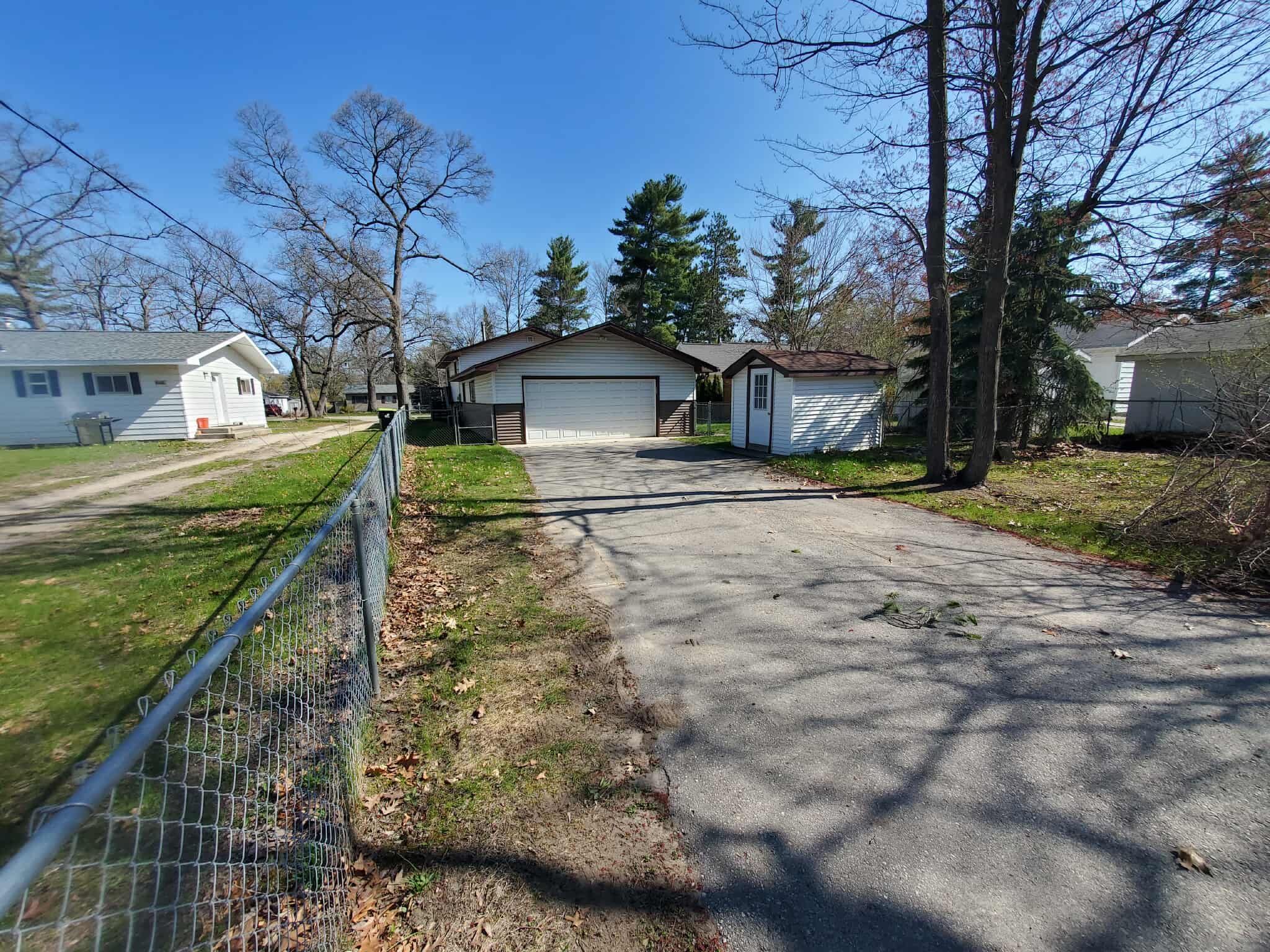 854 KELLEY Street
