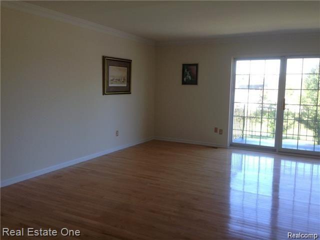 430 N Fox Hills Drive N #5 up