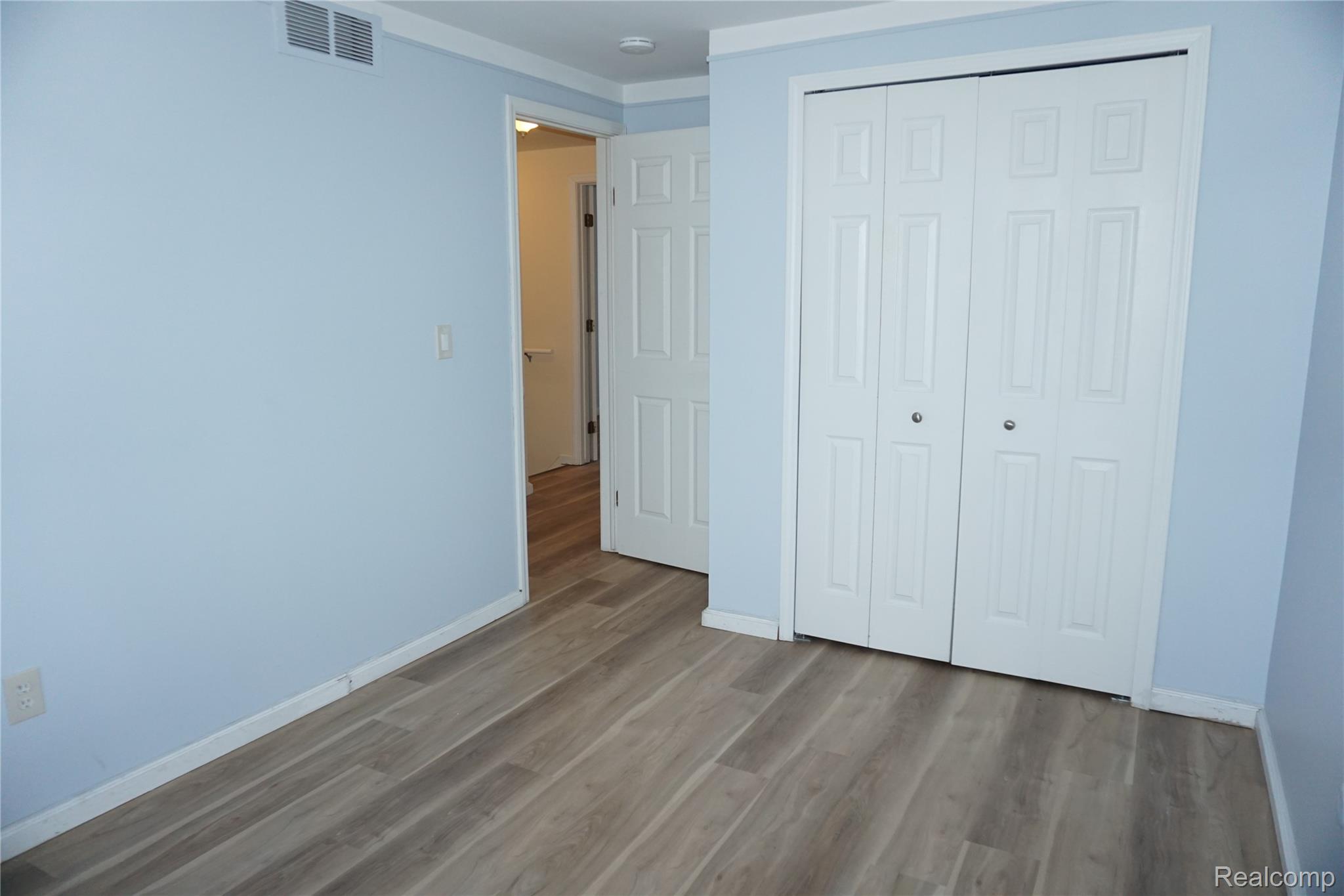 Clinton Charter Township, Michigan 48036, United States, 3 Bedrooms Bedrooms, ,2 BathroomsBathrooms,Residential,Coming Soon,241727