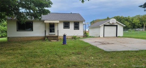 Photo of 3794 Lippincott Road, Elba Township, MI 48446 (MLS # 20261077849)