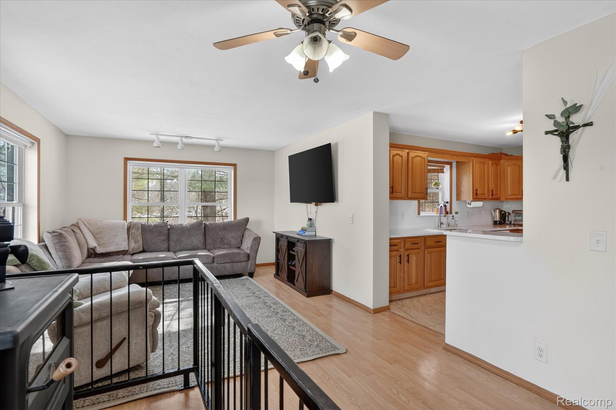 22092 Clear Lake Road