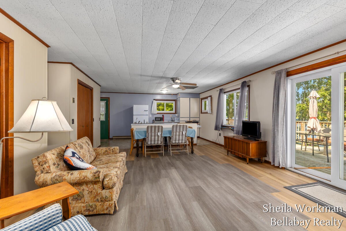 305 Clear Lake Drive