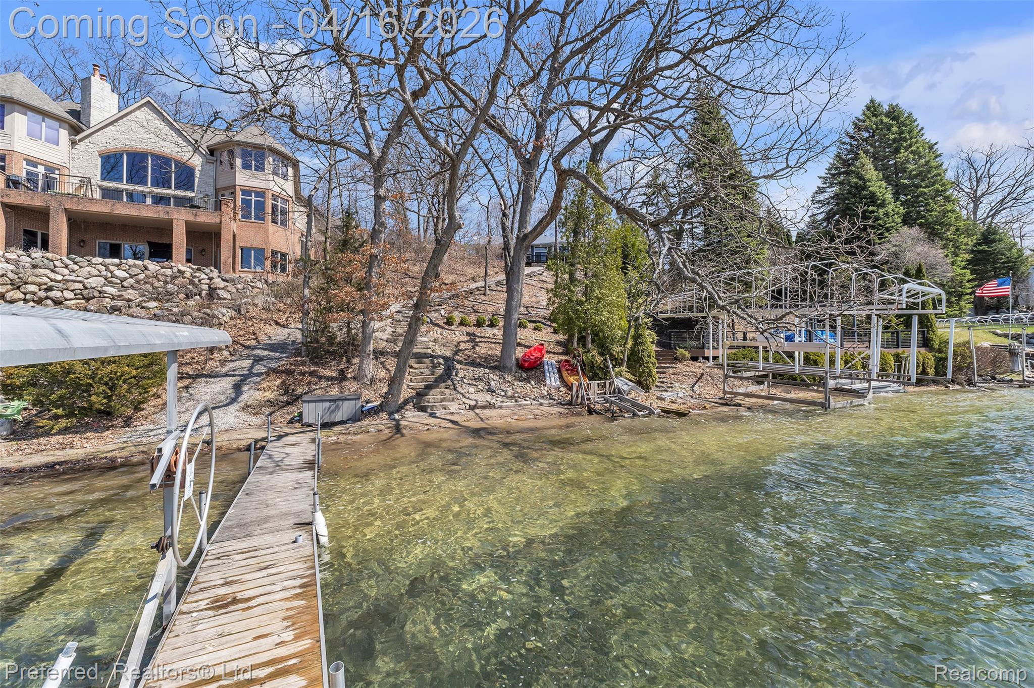 3525 Whitfield Drive