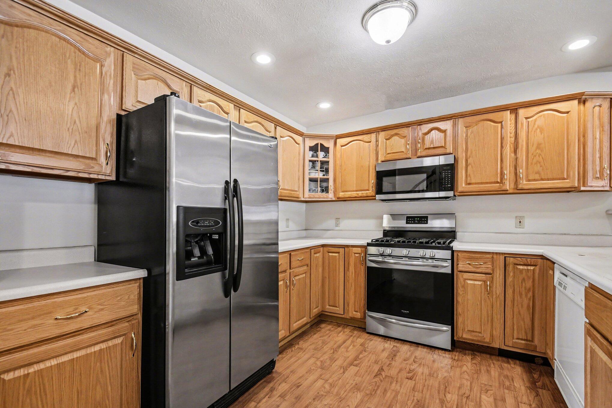 1355 Honeysuckle Lane