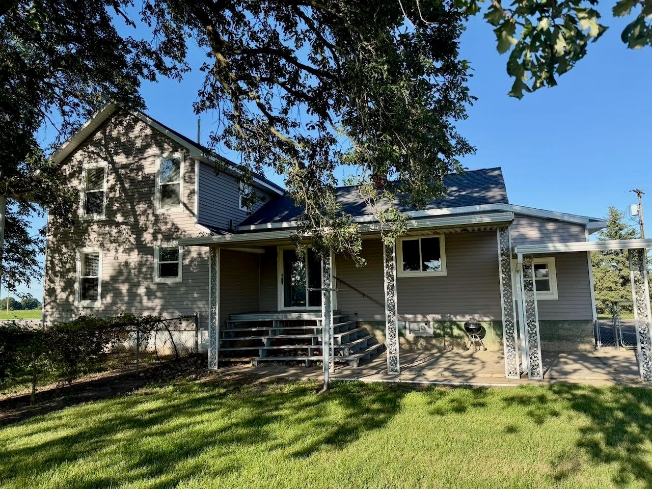 5577 Peet Road