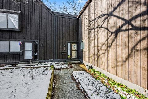 221 Paisley Court Kalamazoo Charter Township MI 49006