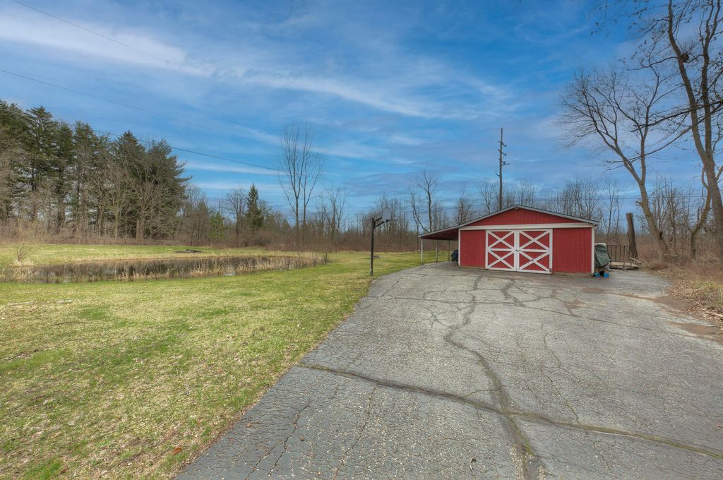 listing image 49