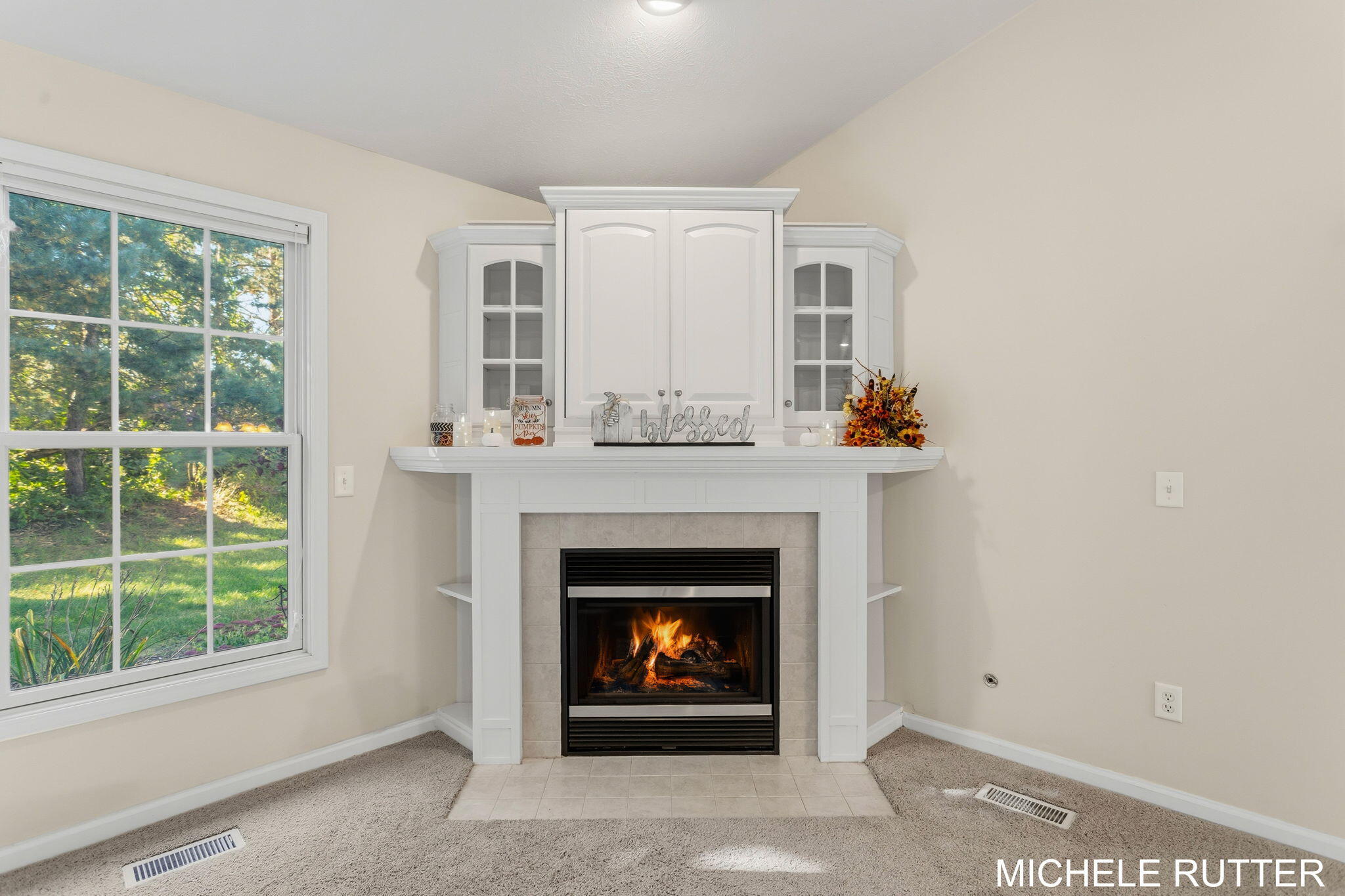 2902 Windswept Ct