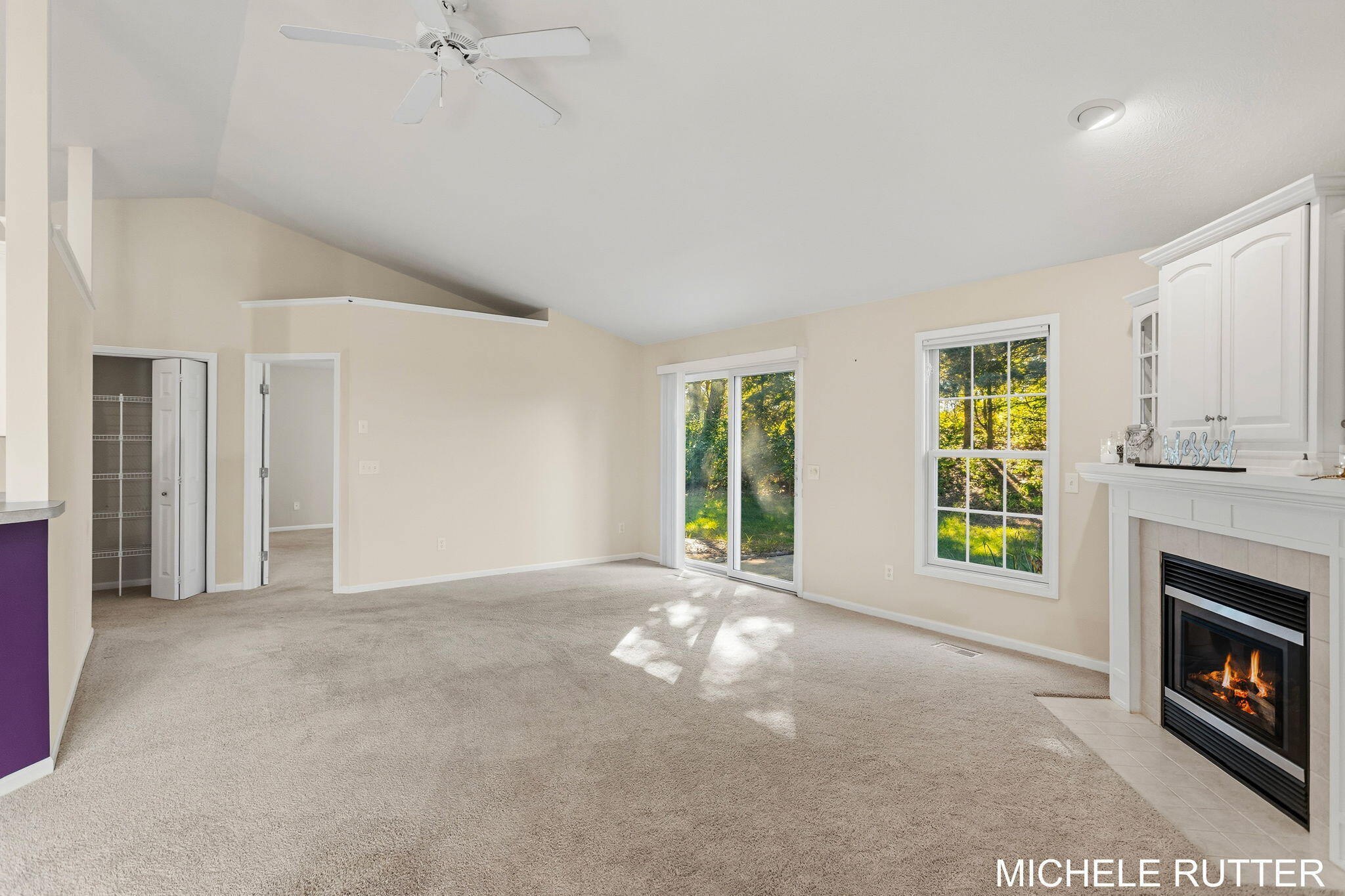 2902 Windswept Ct