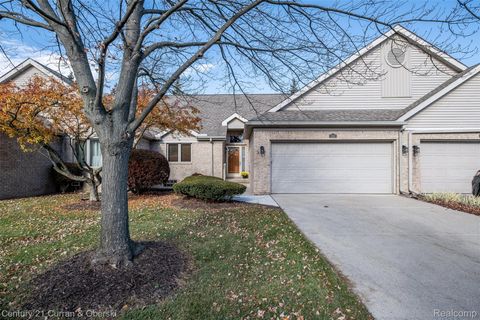 241 Edington Circle Canton Charter Township MI 48187