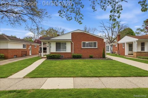 Photo of 2915 Oliver Road, Royal Oak City, MI 48073 (MLS # 20261029775)