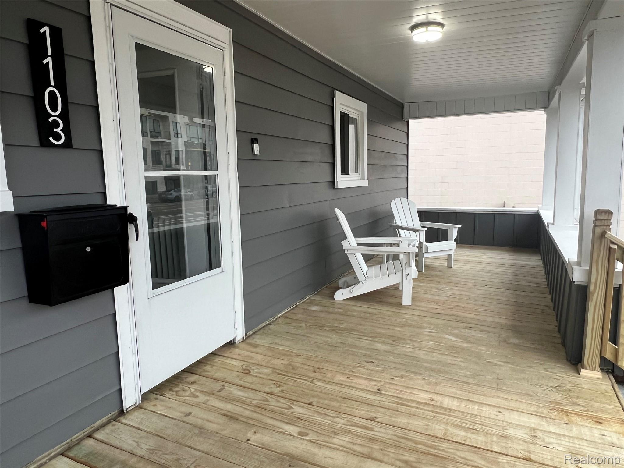 1103 S Washington Avenue