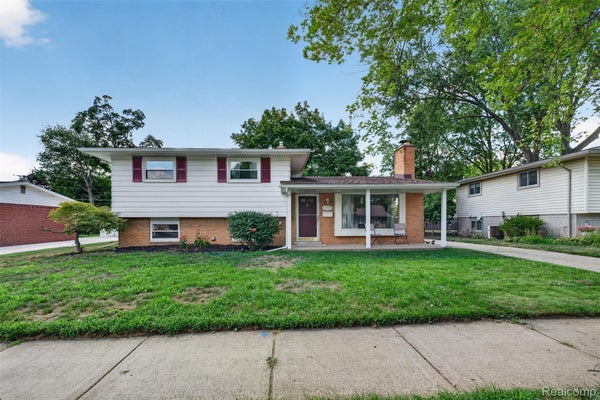 14771 PARK ST, LIVONIA, MI 48154 - Image c1e8b2dce2f287528bb5e223c370663f/4130212646