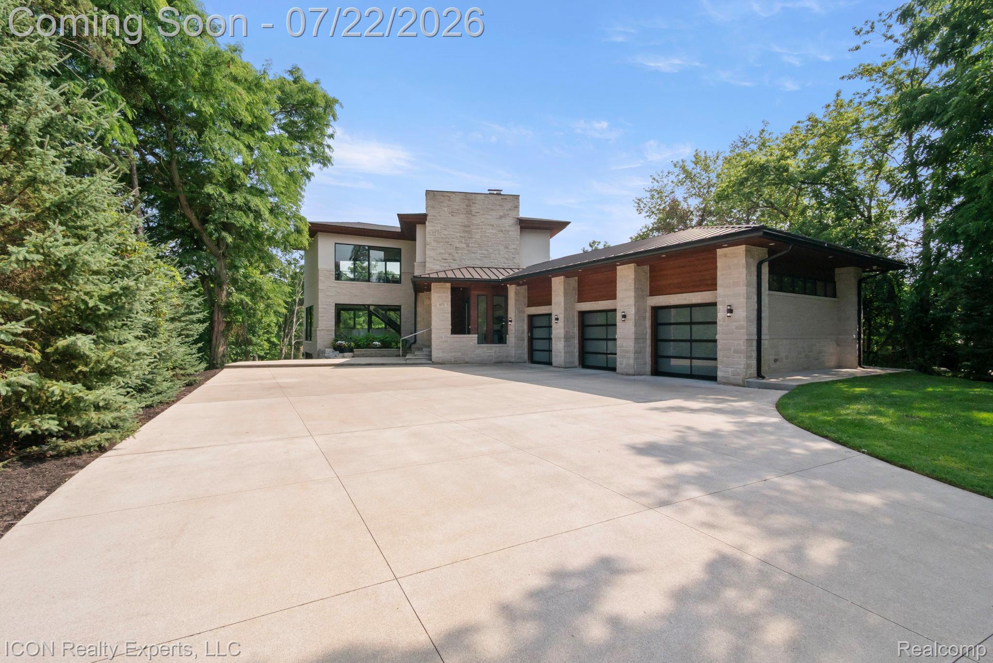 1971 Cragin Drive