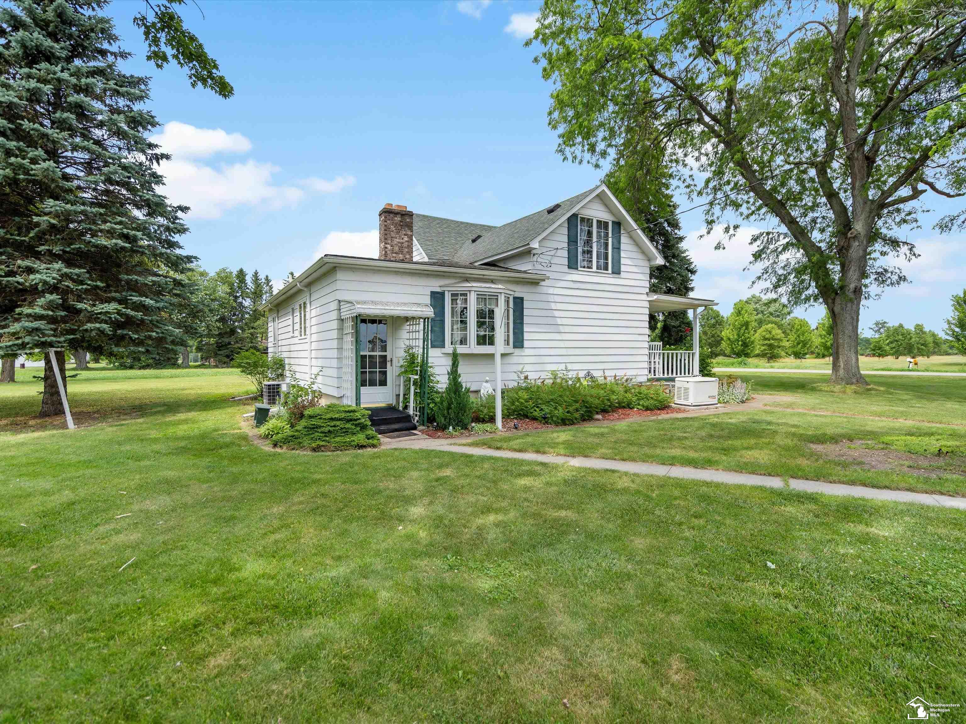 7393 Newport South Road